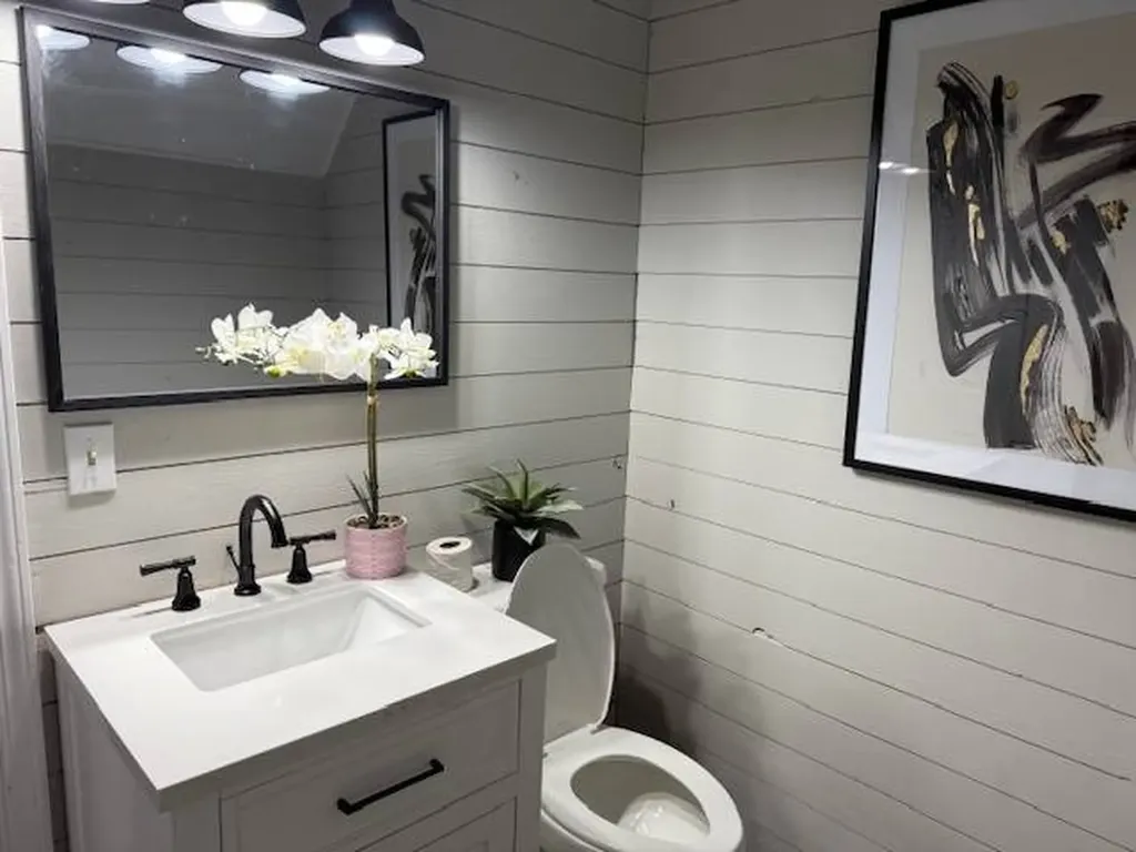 411 N Shiloh Street Linden AL 36748