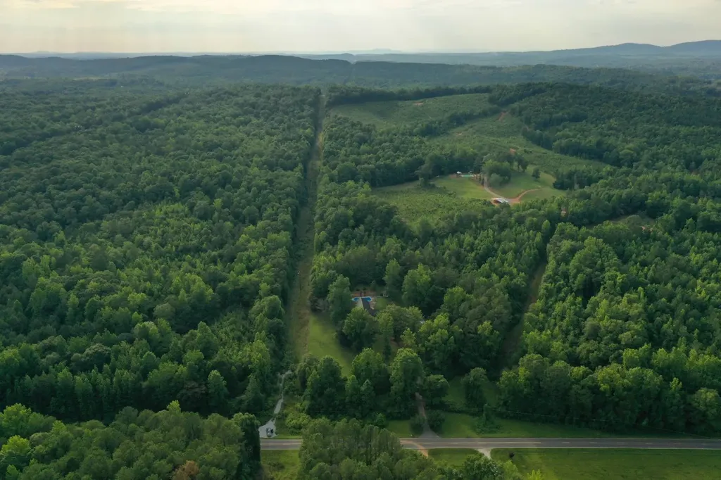 7550 Coosa Cr 49 Goodwater AL 35072