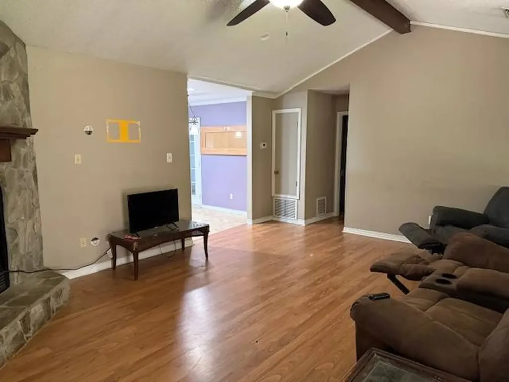 401 E. Center Avenue Linden AL 36748