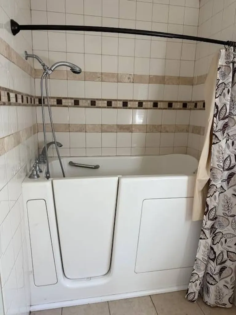 401 E. Center Avenue Linden AL 36748