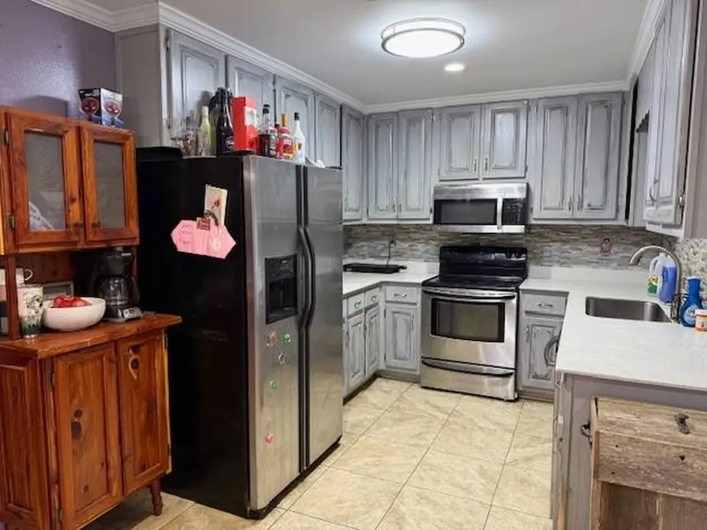 401 E. Center Avenue Linden AL 36748