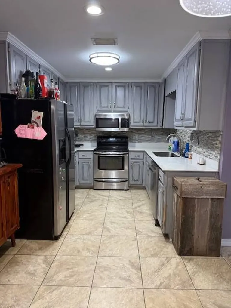 401 E. Center Avenue Linden AL 36748