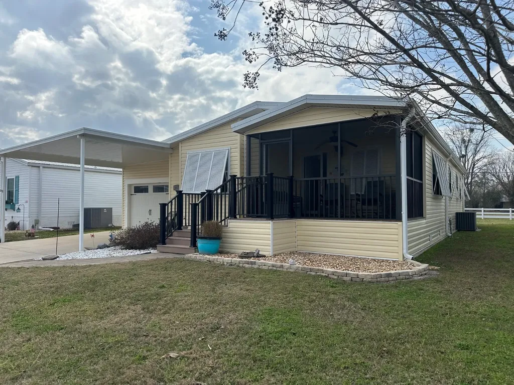 8573 Carriage Way Foley AL 36535