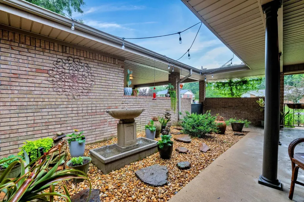 2613 Vann Drive Gardendale AL 35071