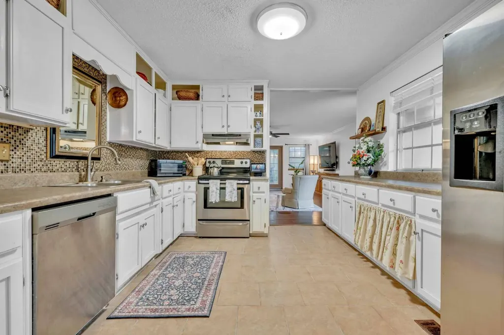 2613 Vann Drive Gardendale AL 35071
