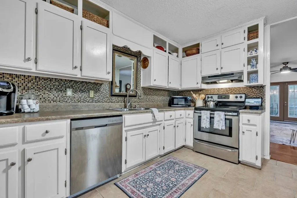 2613 Vann Drive Gardendale AL 35071