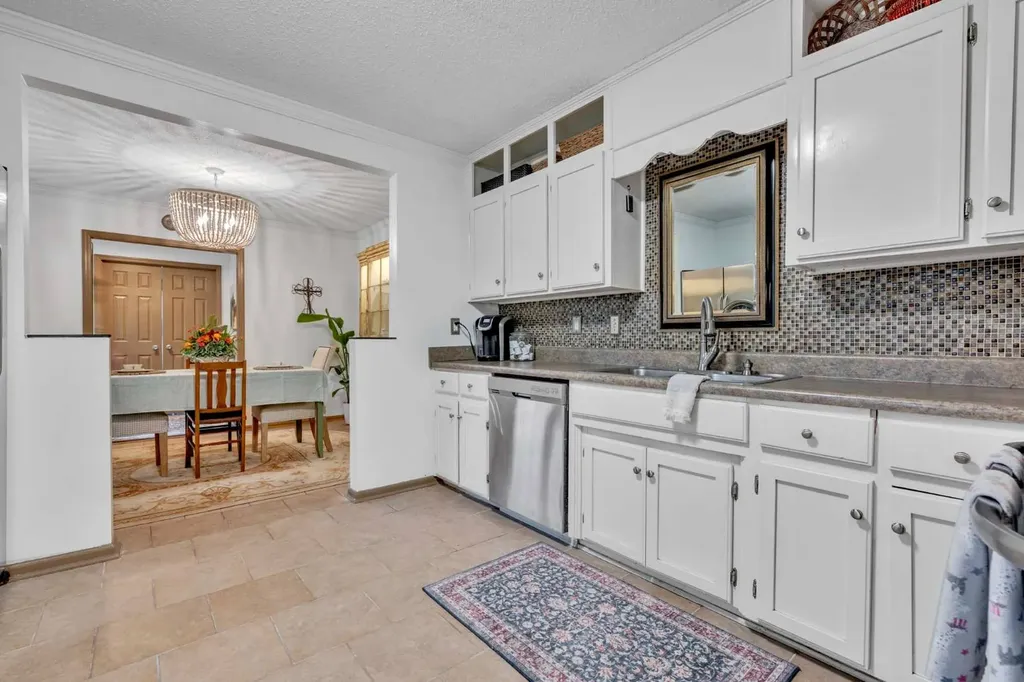 2613 Vann Drive Gardendale AL 35071