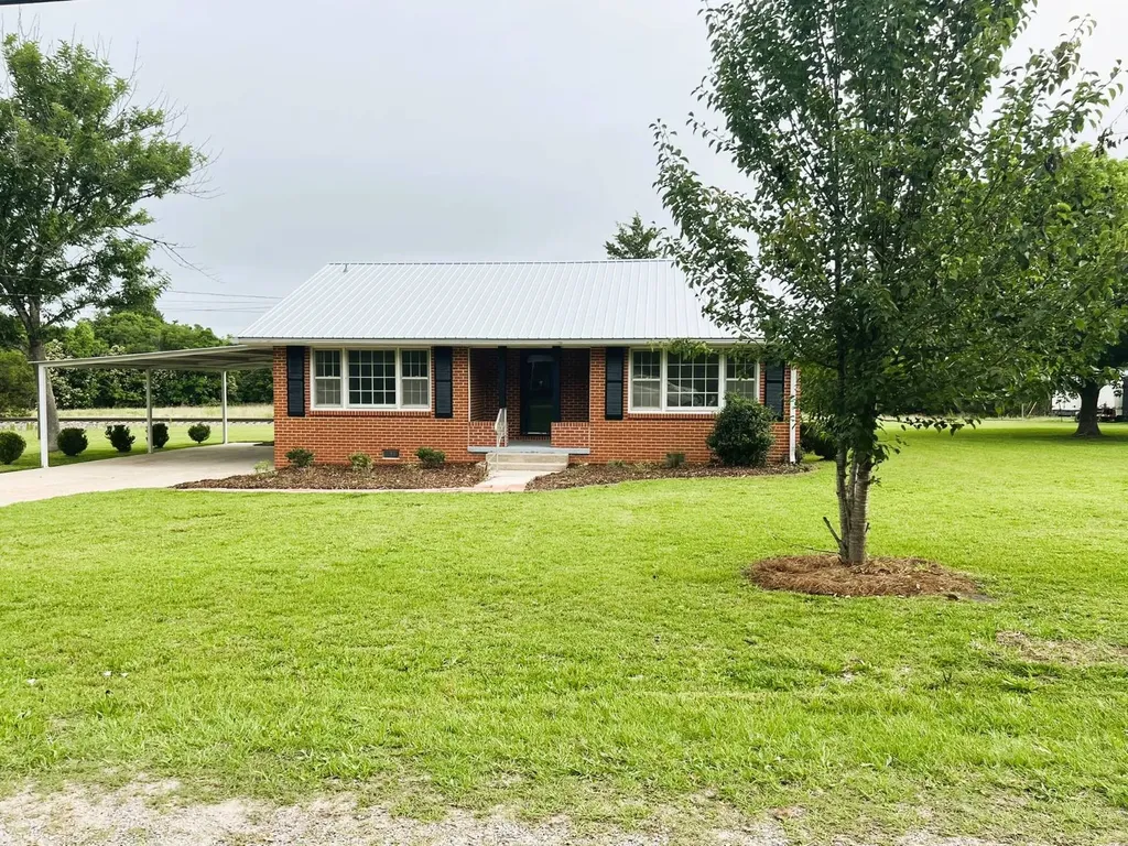 1510 W. Jackson Demopolis AL 36732
