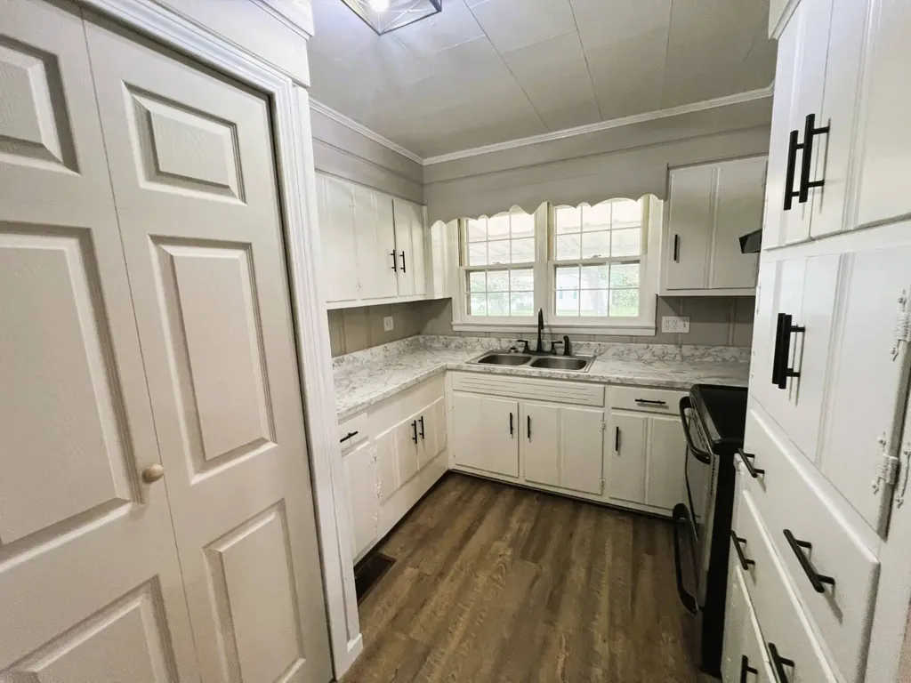 1510 W. Jackson Demopolis AL 36732