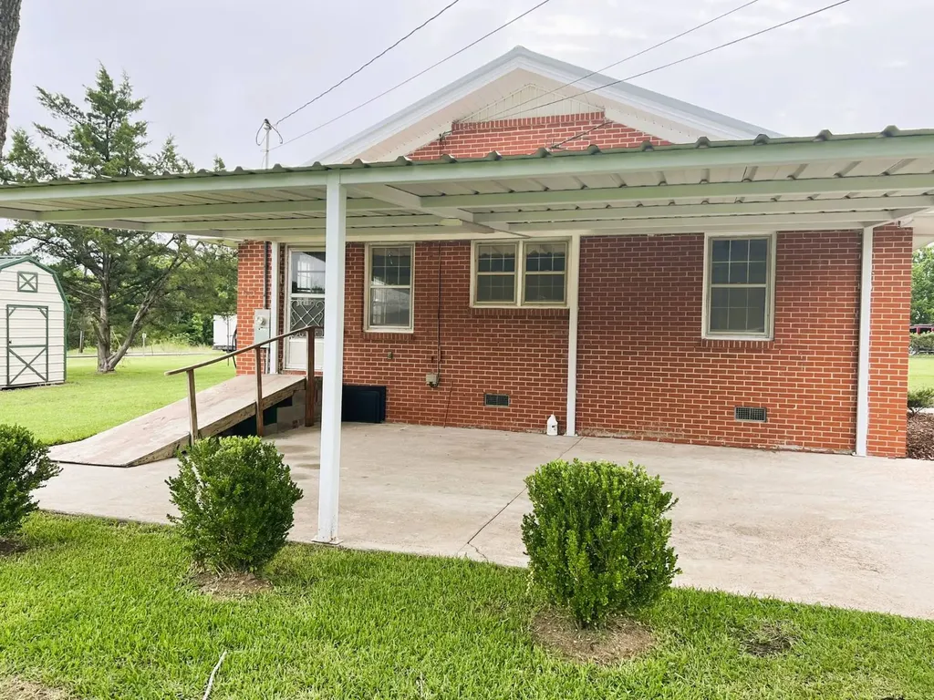 1510 W. Jackson Demopolis AL 36732