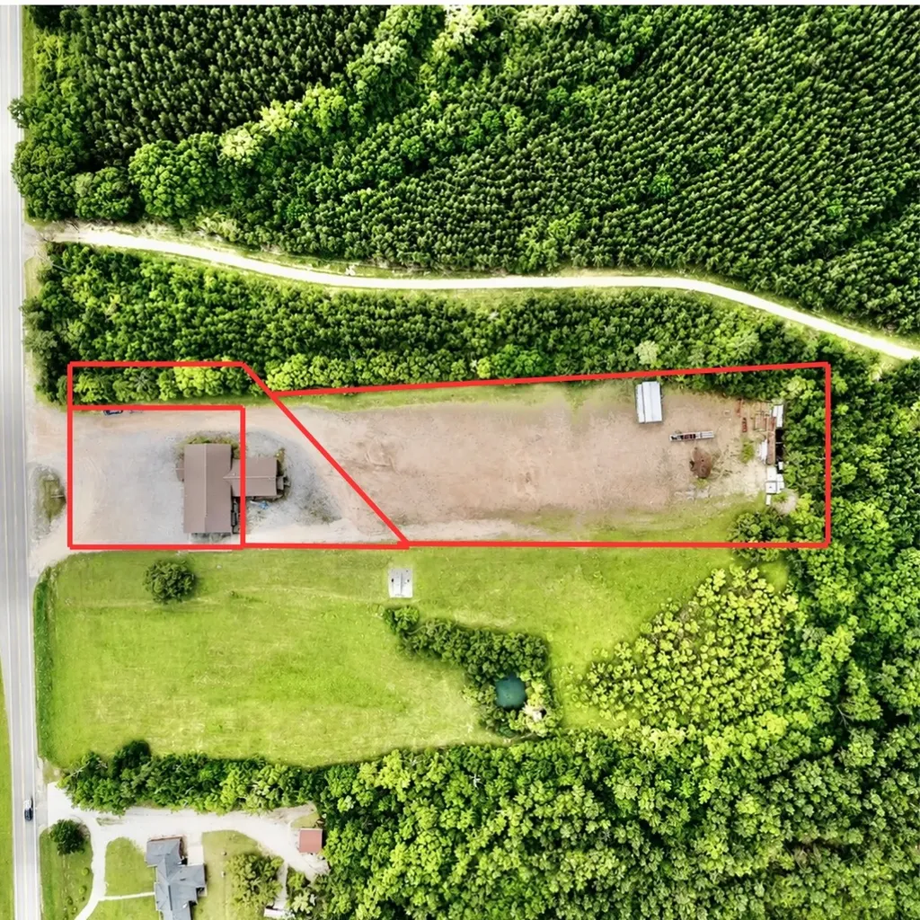 23980 Highway 84 Grove Hill AL 36451