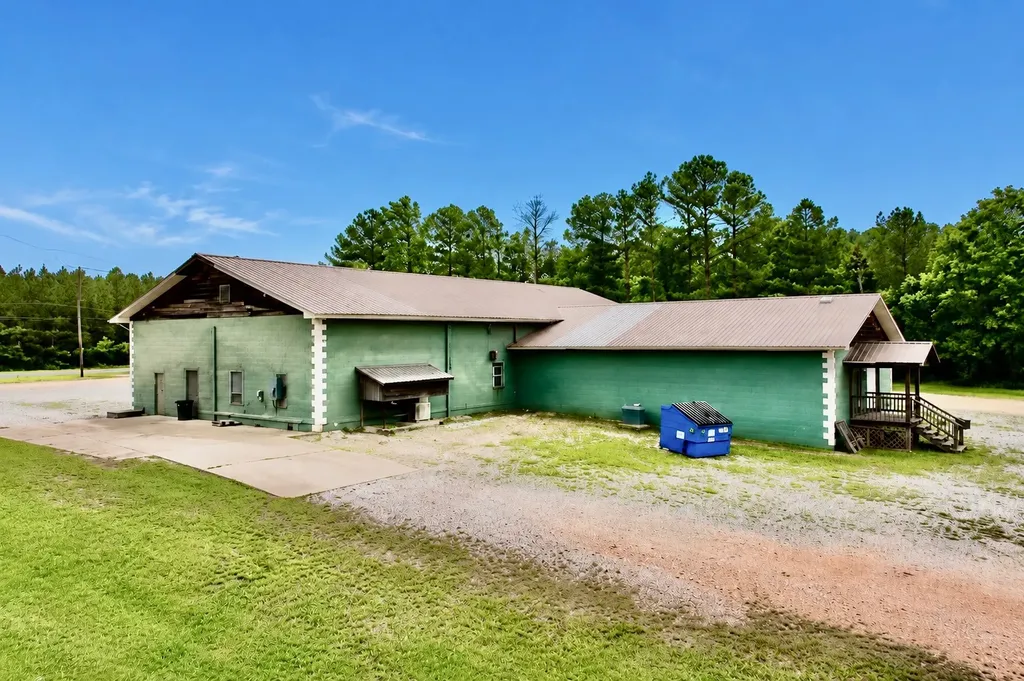 23980 Highway 84 Grove Hill AL 36451