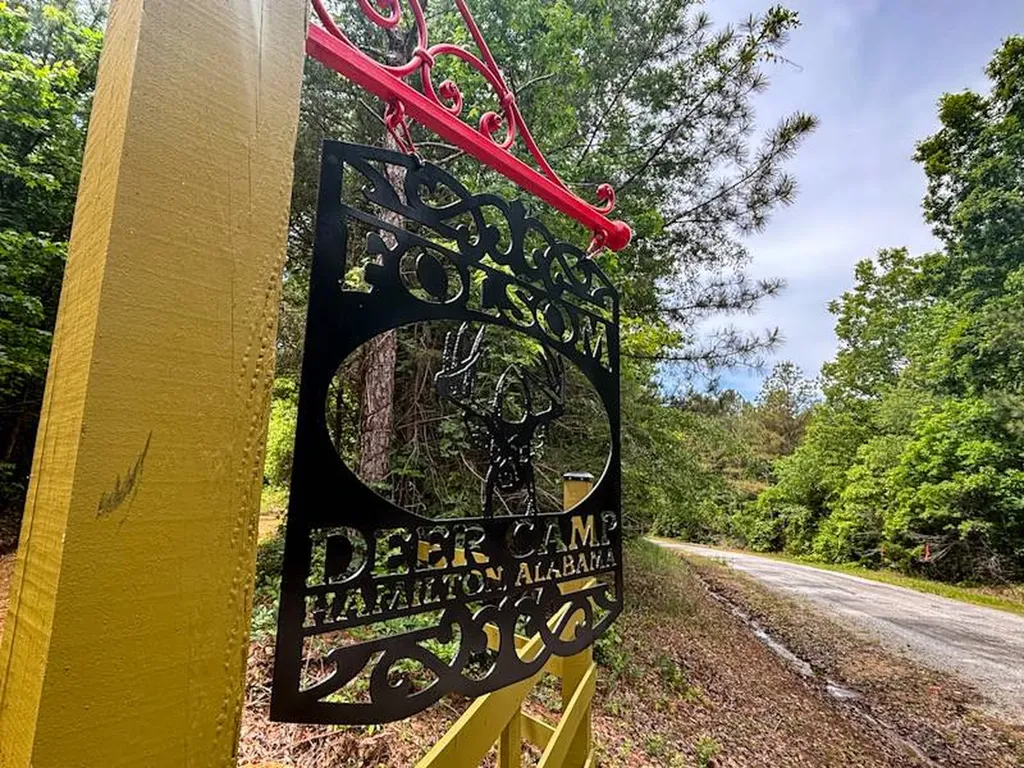 1 County Road 94 Hamilton AL 35570