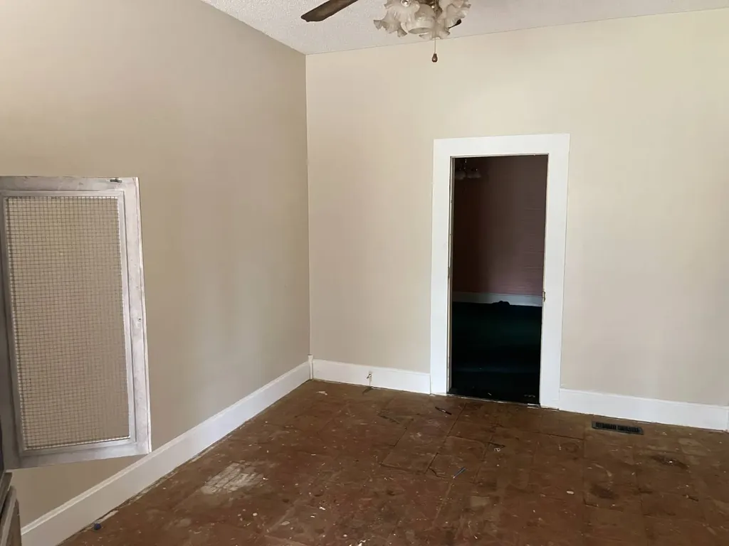 208 West Mill Street Georgiana AL 36033