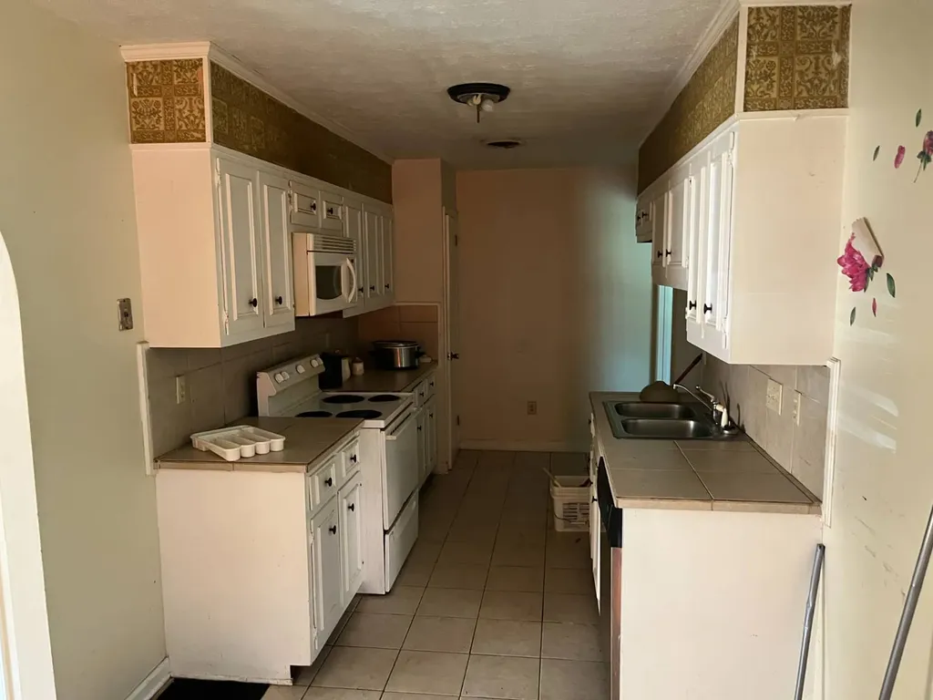 6225 Wares Ferry Road Montgomery AL 36117