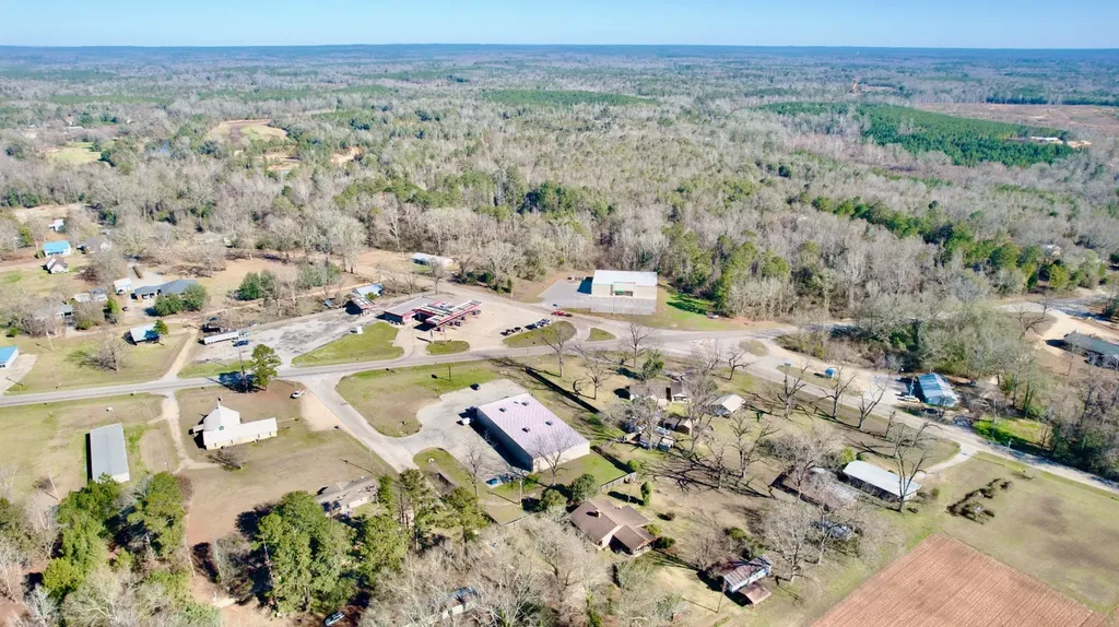 365 River Street East Coffeeville AL 36524