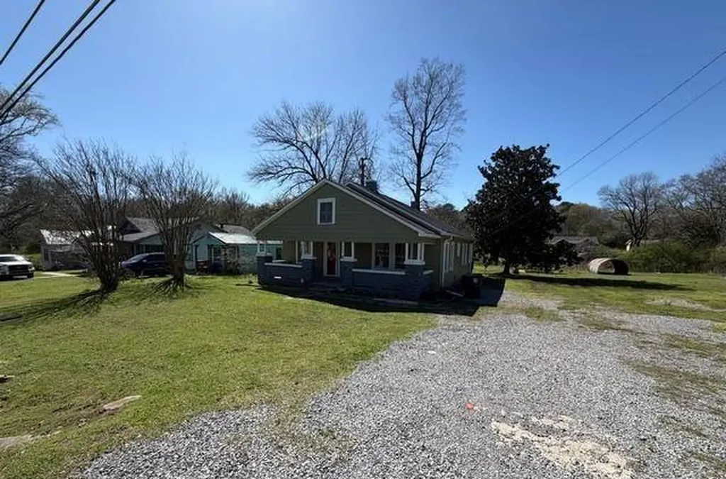1611 Edwards Street Dolomite AL 35061