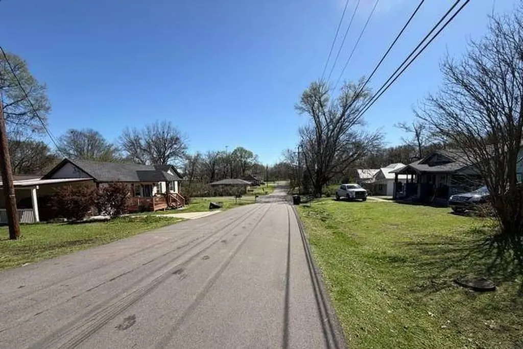 1611 Edwards Street Dolomite AL 35061