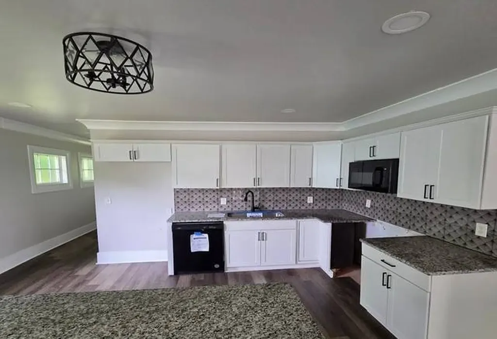 1611 Edwards Street Dolomite AL 35061