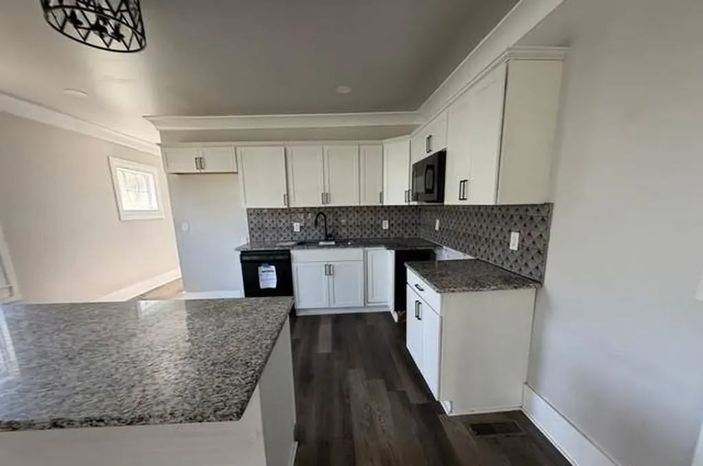 1611 Edwards Street Dolomite AL 35061