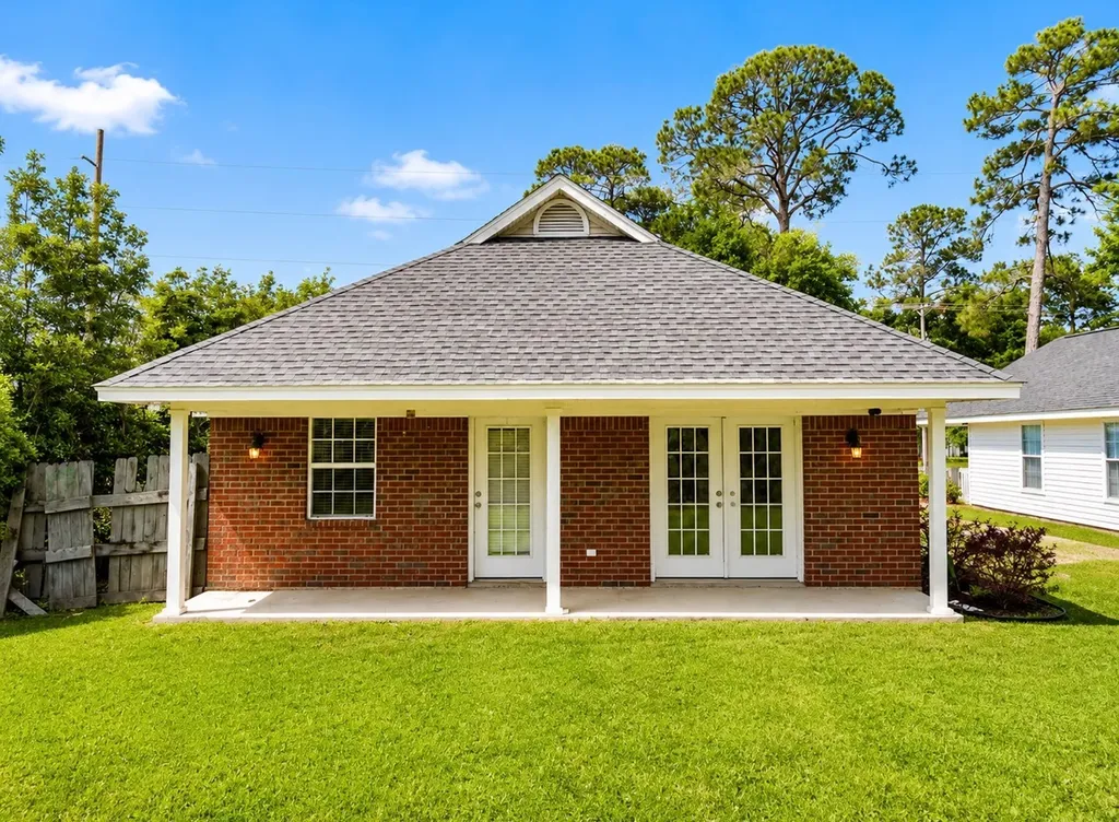 520 22nd Avenue Gulf Shores AL 36542