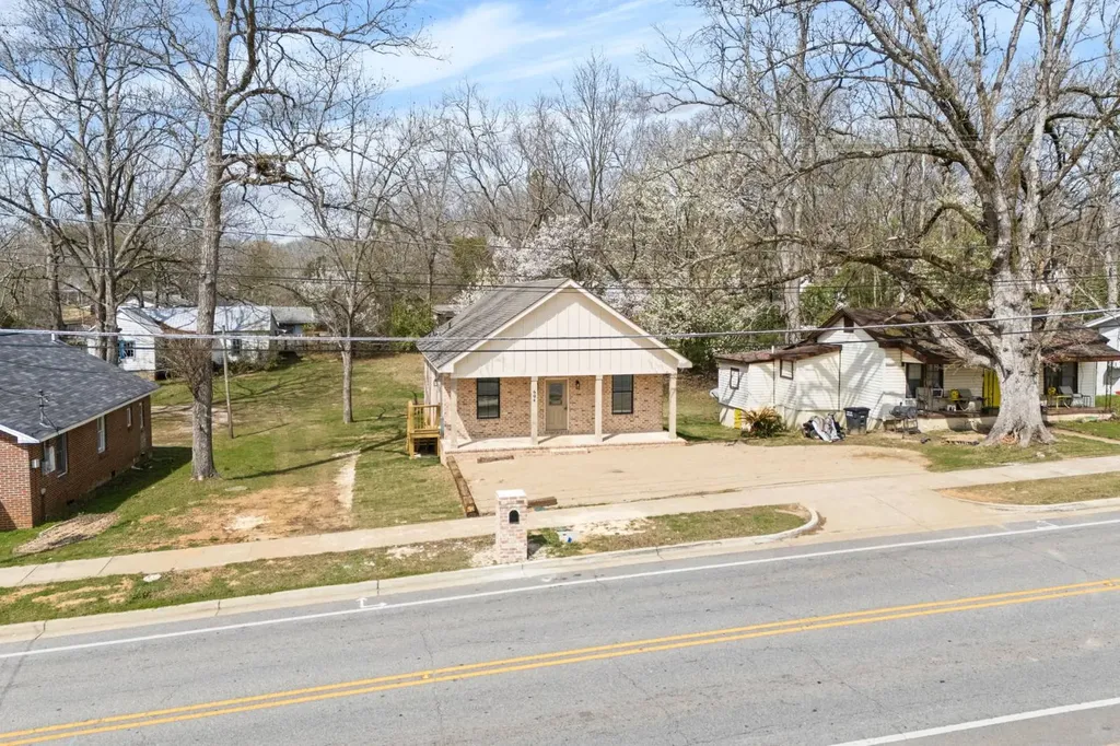 604 Martin Luther King Boulevard Opelika AL 36801