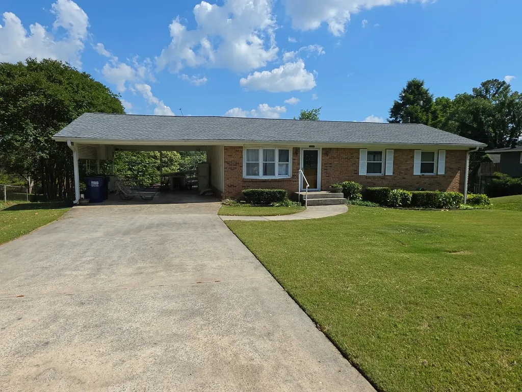1004 Woodbine Road Madison AL 35758