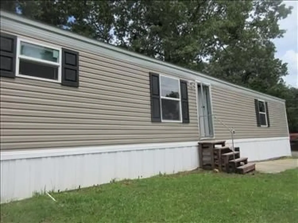 76 Heathermoore Circle Moody AL 35004