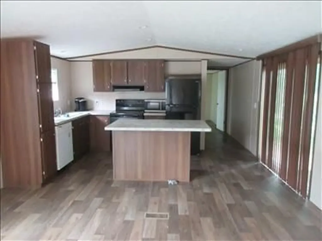 76 Heathermoore Circle Moody AL 35004