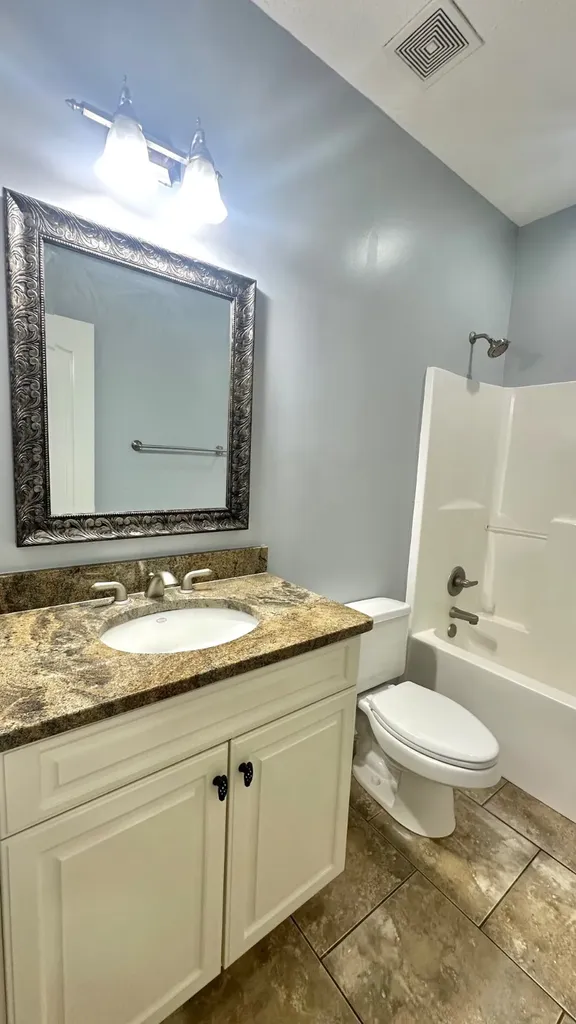 516 Whispering Wind Way Deatsville AL 36022