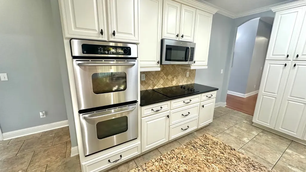 516 Whispering Wind Way Deatsville AL 36022