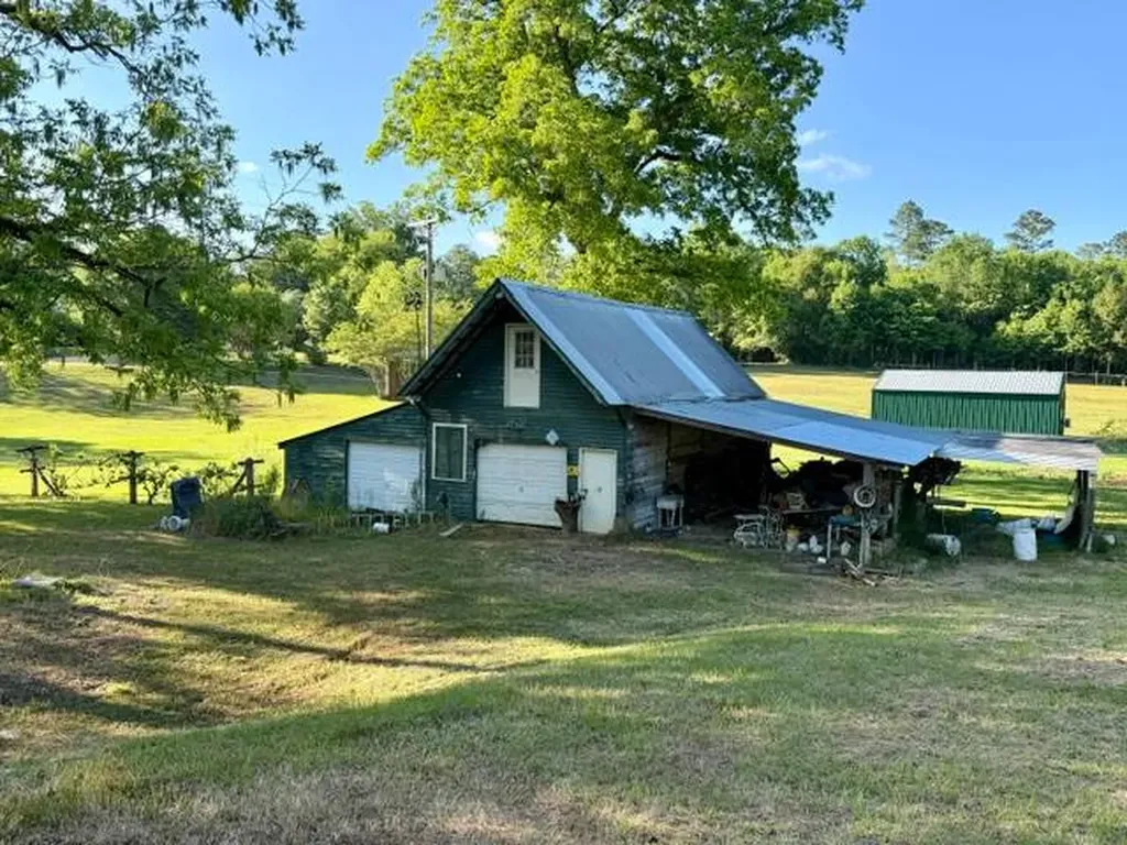 424 Clifton Street Camden AL 36726