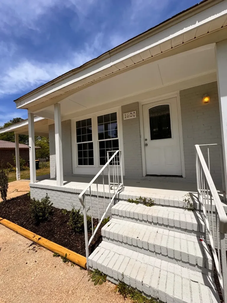 1600 Bruce Avenue Opelika AL 36801