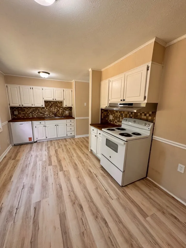 1600 Bruce Avenue Opelika AL 36801