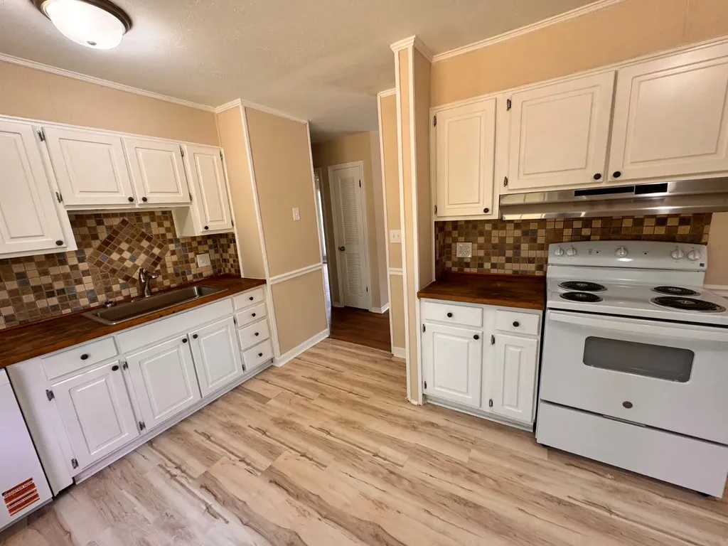 1600 Bruce Avenue Opelika AL 36801