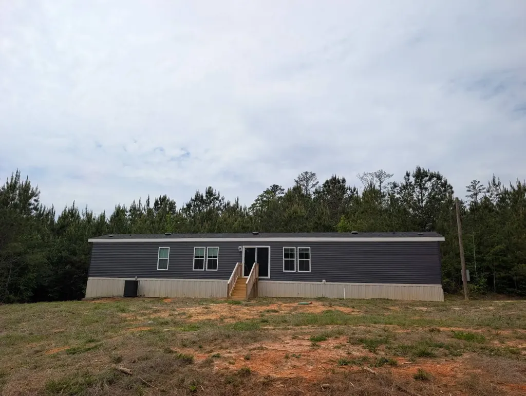 1101 Nixon Road Georgiana AL 36033