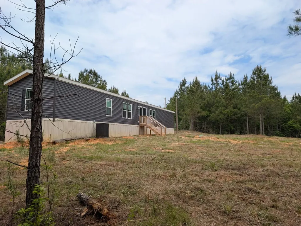 1101 Nixon Road Georgiana AL 36033