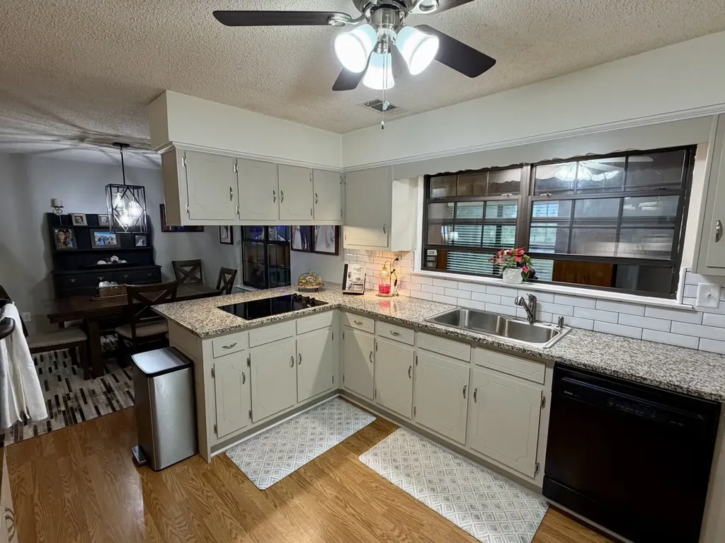 401 A.g. Taylor Road Deer Park AL 36529