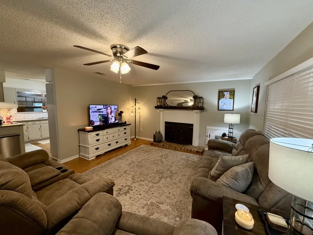 401 A.g. Taylor Road Deer Park AL 36529