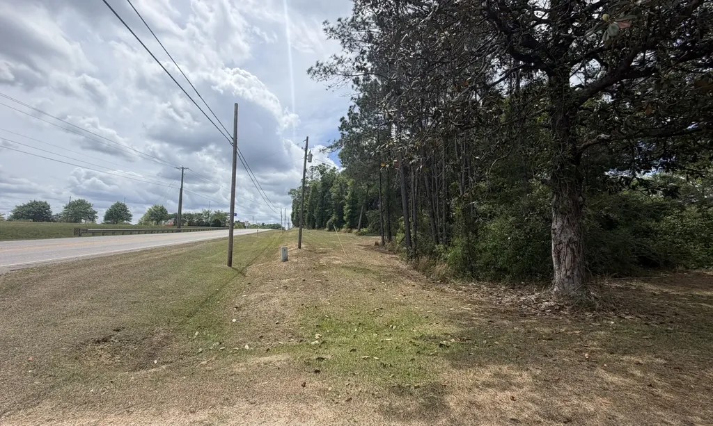 2855 Douglas Avenue Brewton AL 36426