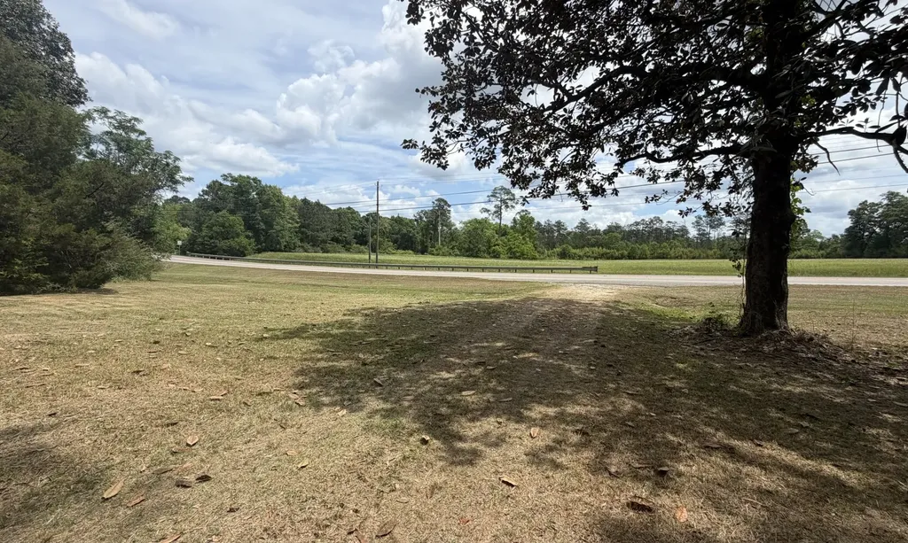 2855 Douglas Avenue Brewton AL 36426