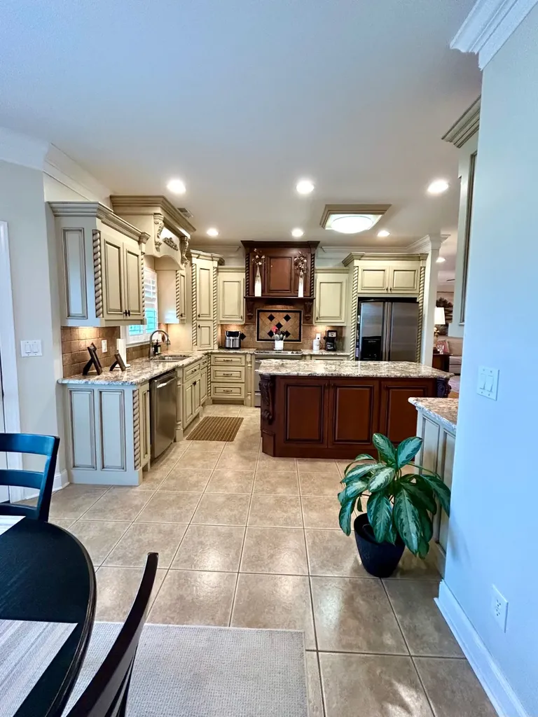252 Plantation Springs Drive Florence AL 35630