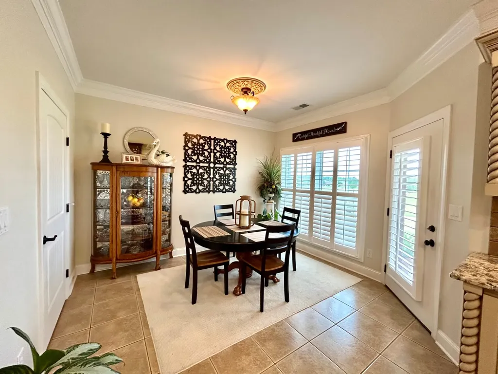 252 Plantation Springs Drive Florence AL 35630