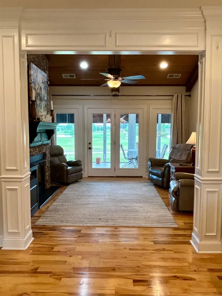 252 Plantation Springs Drive Florence AL 35630