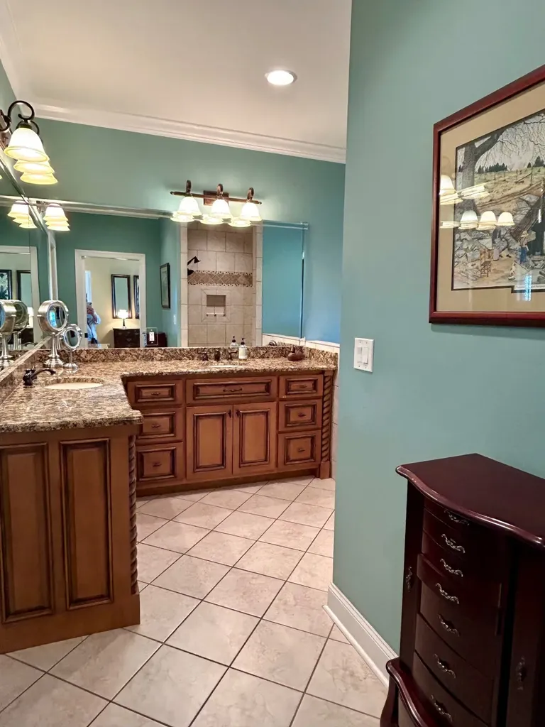 252 Plantation Springs Drive Florence AL 35630