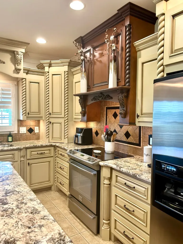 252 Plantation Springs Drive Florence AL 35630