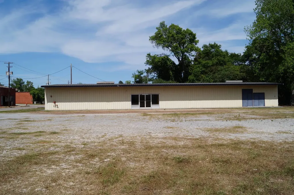 402 Carrol Street Jackson AL 36545