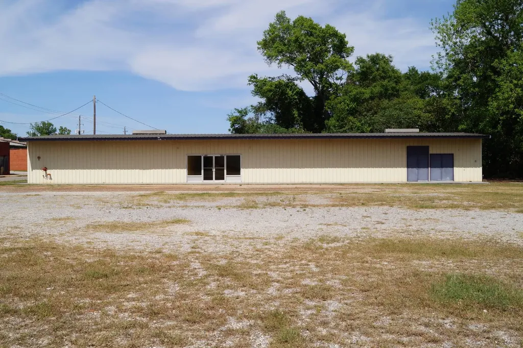 402 Carrol Street Jackson AL 36545