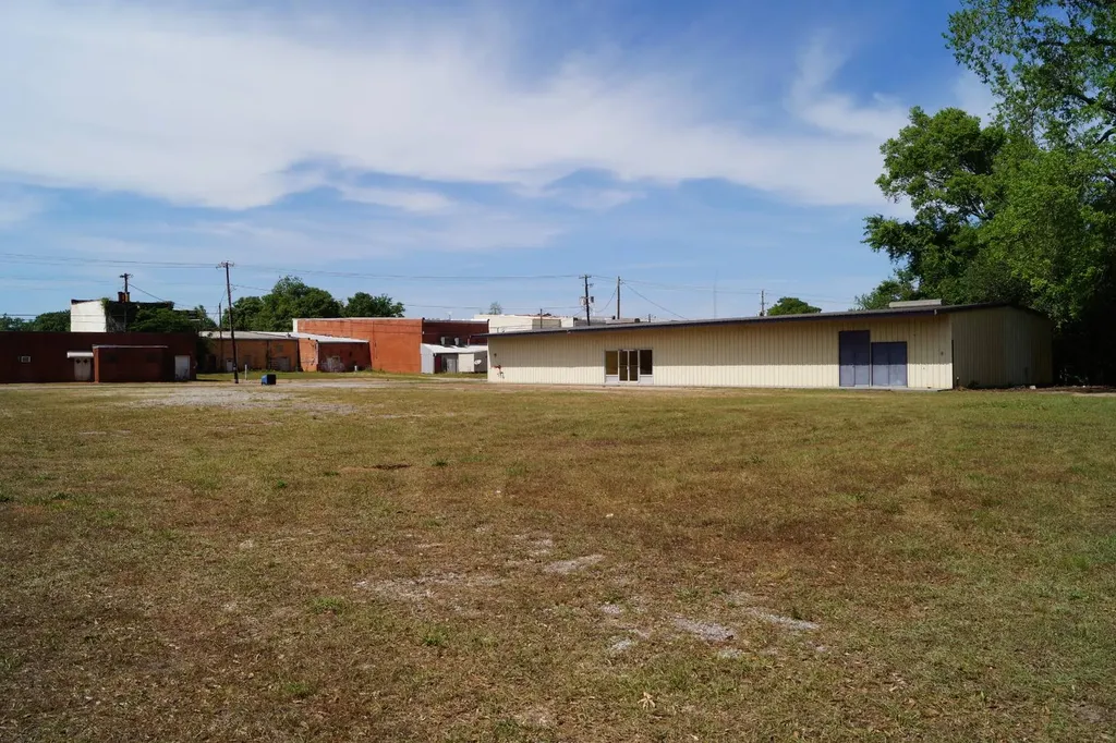 402 Carrol Street Jackson AL 36545