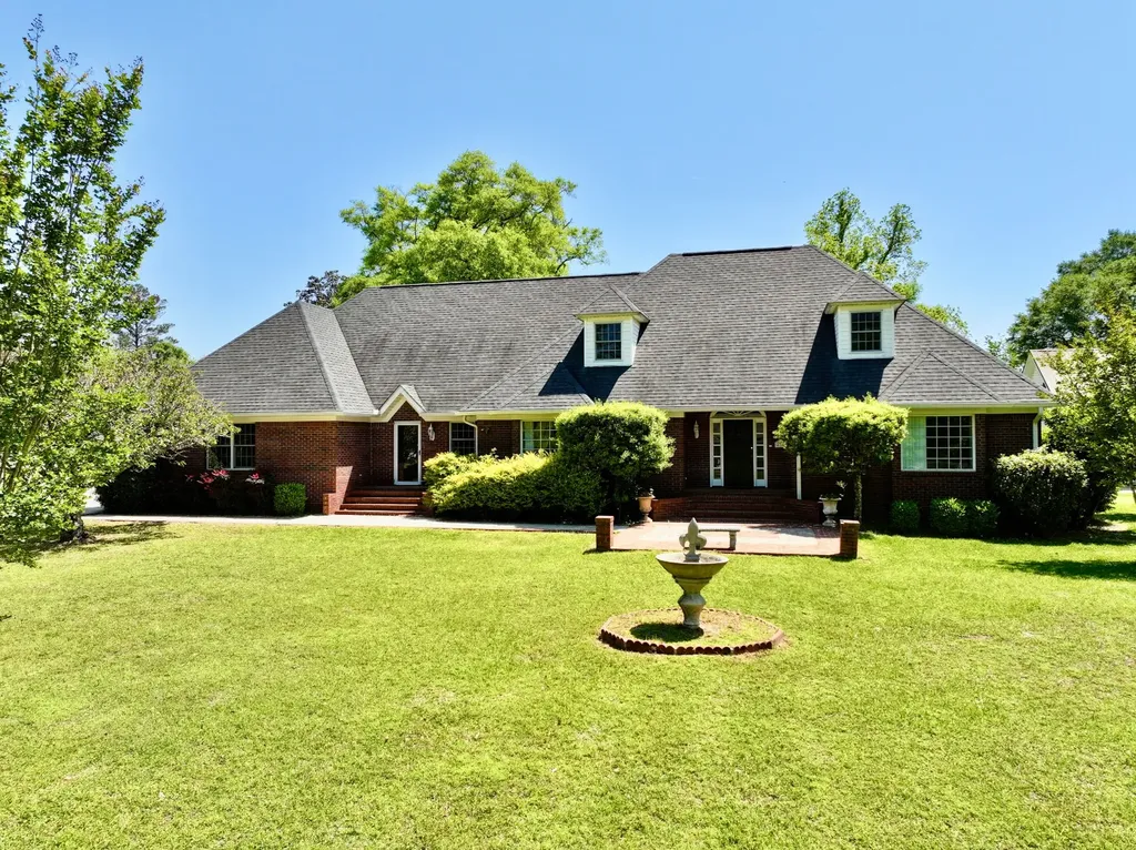408 East Rose Street Jackson AL 36545